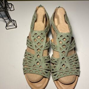 earth / Green wedge sandals. Cut out leather. Zip back. Size 12B